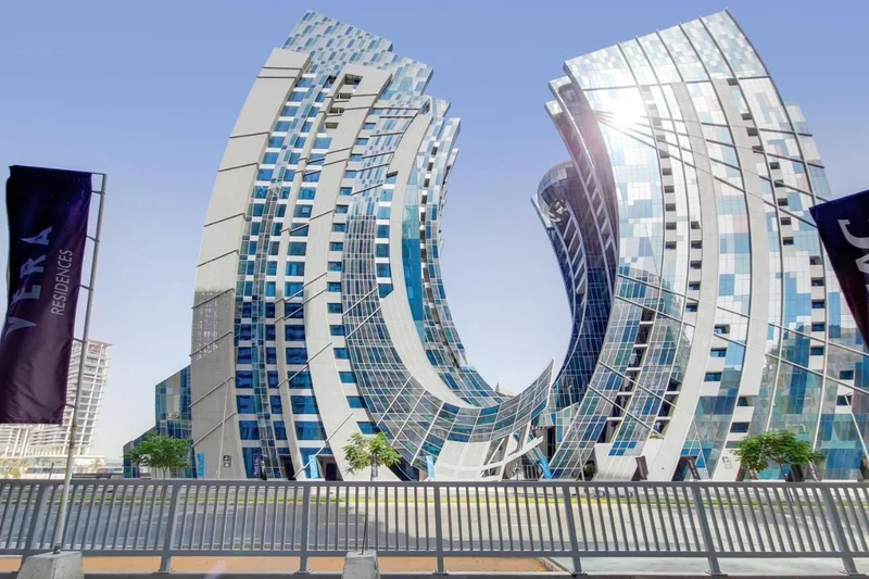 J One Tower A preview 1