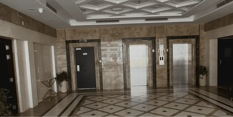 Лобби 1