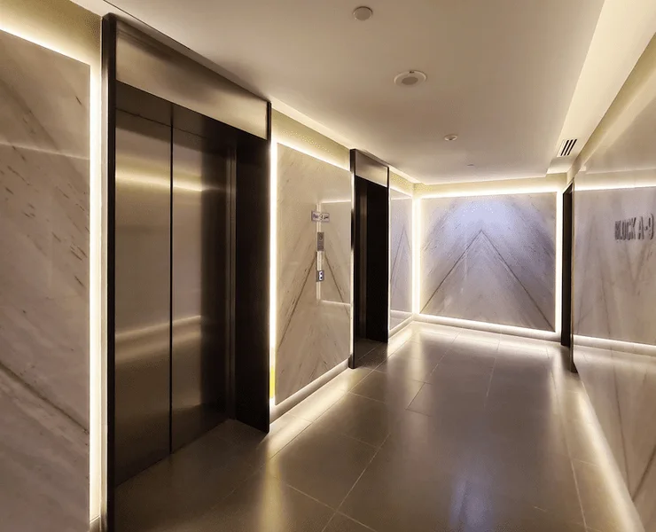 Lobby 4